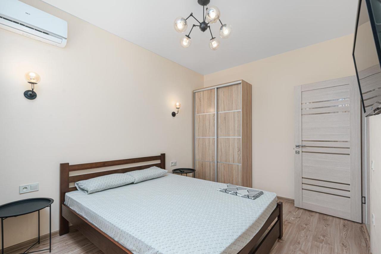 20 Deribasivska 2 Bedrooms Apartment オデッサ エクステリア 写真